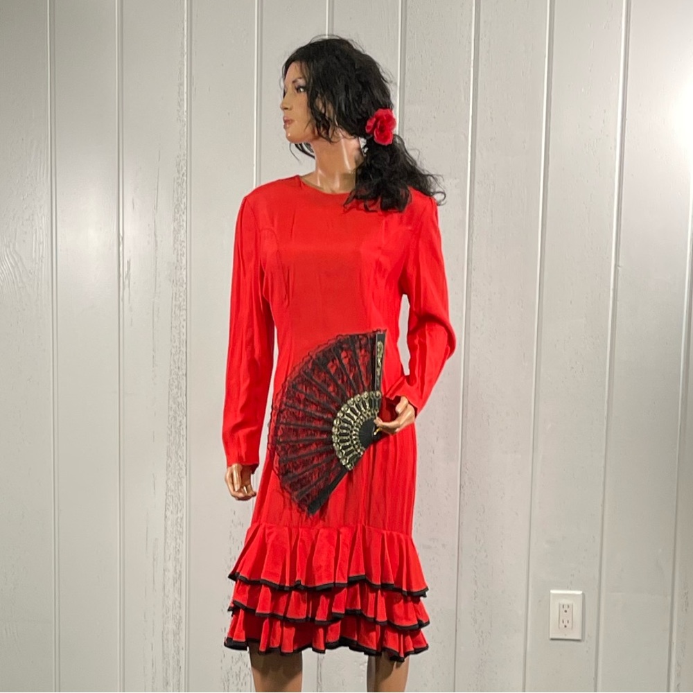 ***Women's Red & Black Flamenco Dancer Dress Costume